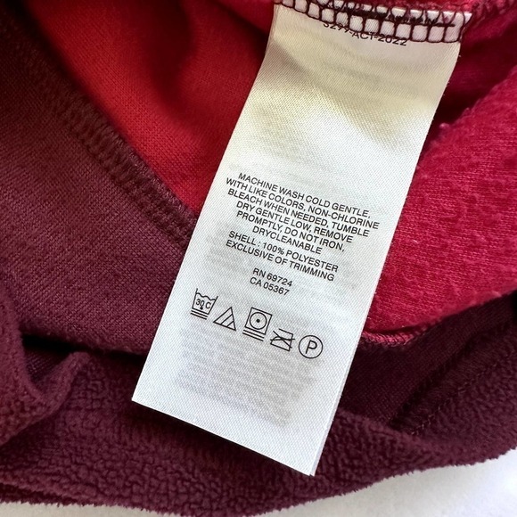 Columbia | Three Tone Half Zip Fleece Sweater | Size: Medium - Picture 8 of 8